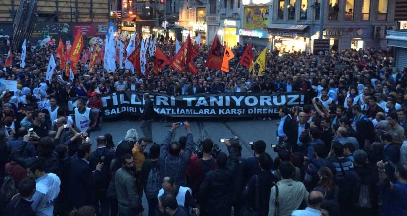 Ankara'daki katliam pek çok ilde protesto edildi