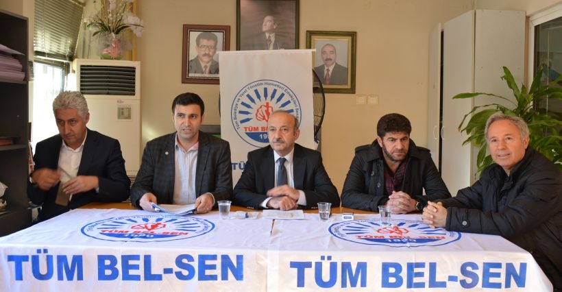 İzmir Büyükşehir Belediyesi'nde Tüm Bel Sen'e yetki gasbı