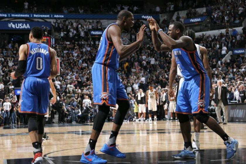 Oklahoma City, Spurs’ten avantajı aldı