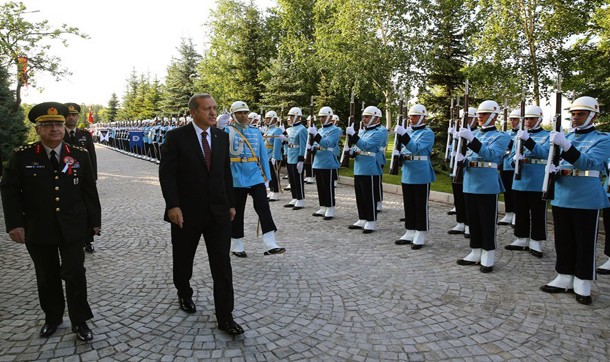 Cumhurbaşkanlığı sistemi: Yetki çok, denetim yok