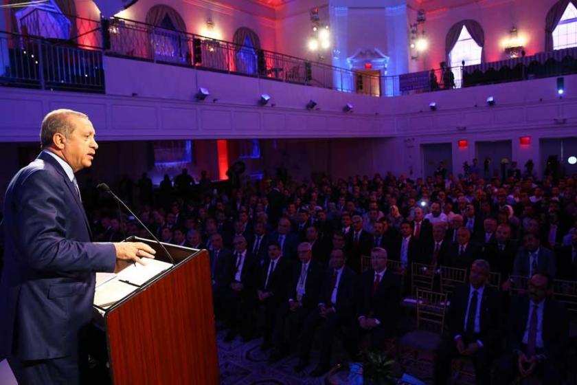 Erdoğan: Biz bunlara araziler, arsalar verdik; OHAL'le aldık