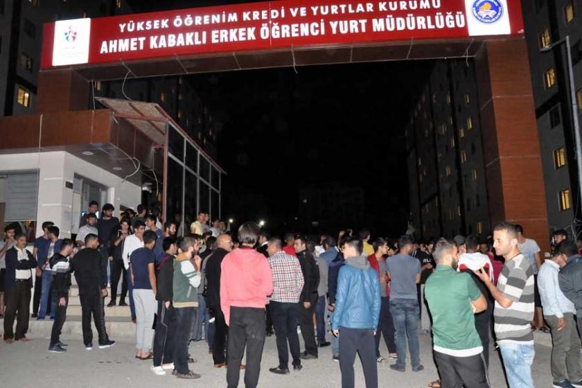 Elazığ'da isyan eden yurt öğrencileri sorunlarını anlattı