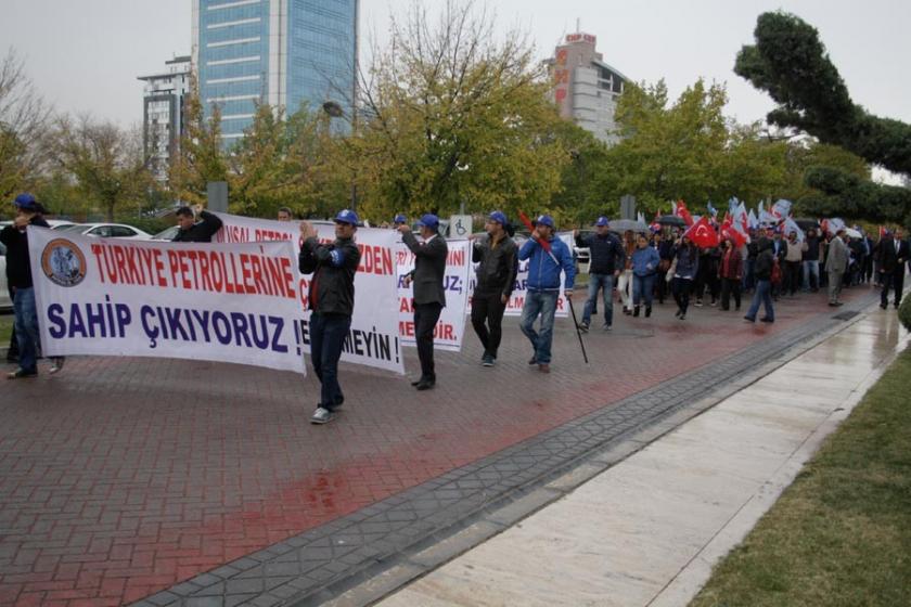 Petrol işçileri özelleştirmelere karşı iş bıraktı