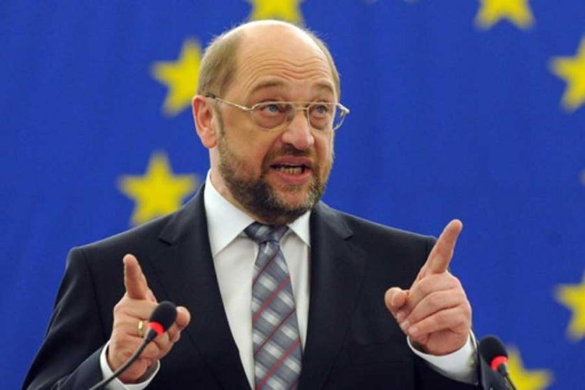 AP Başkanı Schulz Türkiye’ye hızlı vize serbestine karşı