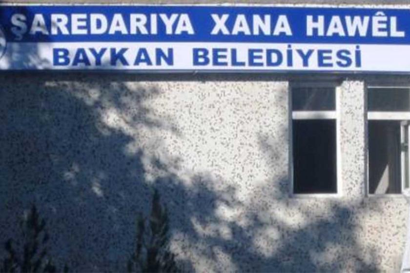 Baykan ve Veysel Karani belediyelerine operasyon