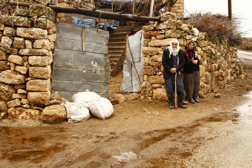 Koruköy'de yasak boyunca ezanı da yasaklamışlar