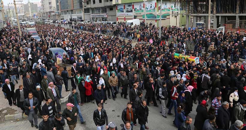 Cizre'de öldürülen 12 yaşındaki Nihat defnedildi