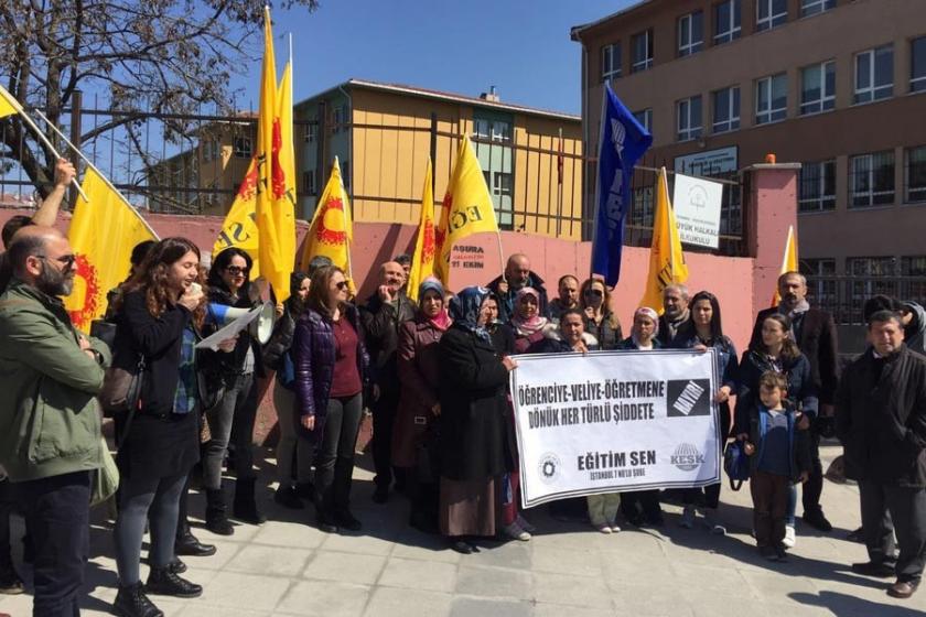 Müdürün velilere hakaret etmesi protesto edildi