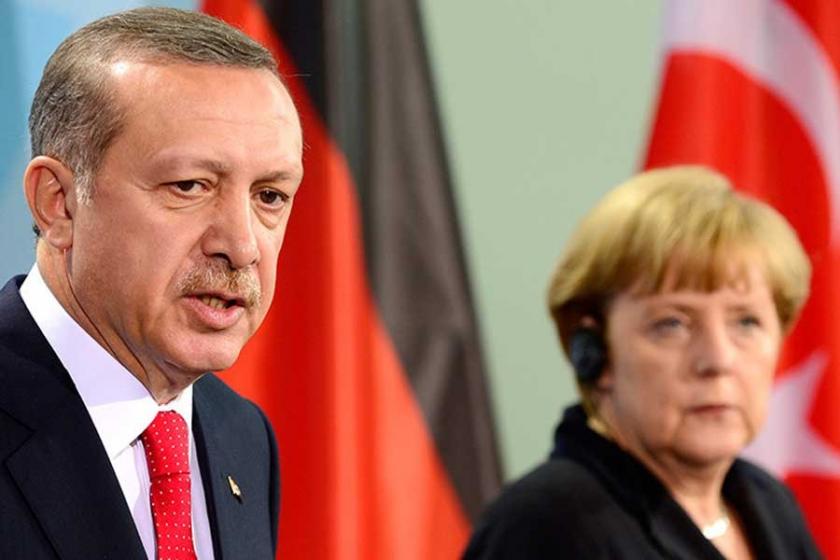 Putin Soçi'de Merkel ve Erdoğan'la görüşecek