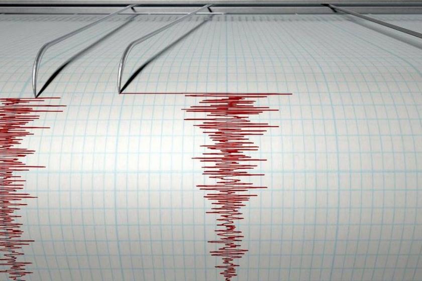 Ege Denizi'nde 5.3 büyüklüğünde deprem