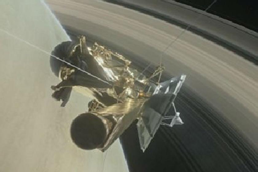 Cassini, Satürn'ün 'sesini' yolladı