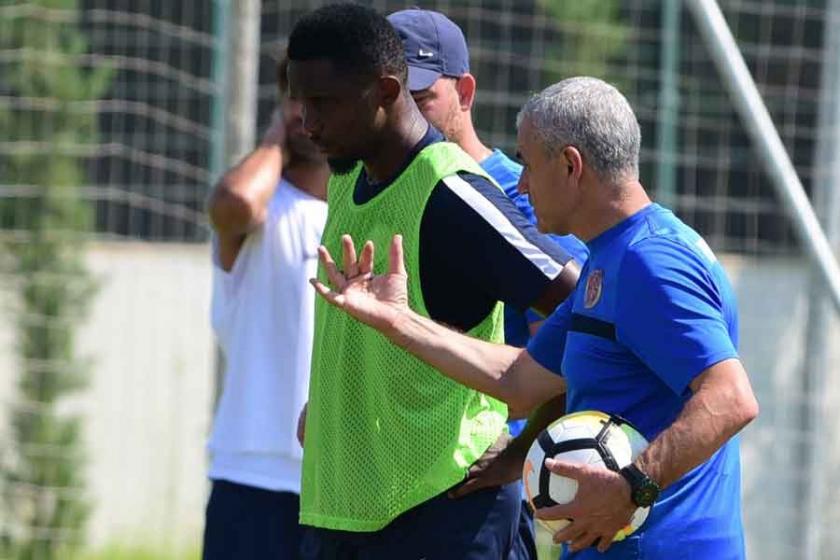 Eto'o, Galatasaray'a karşı oynamak istiyor