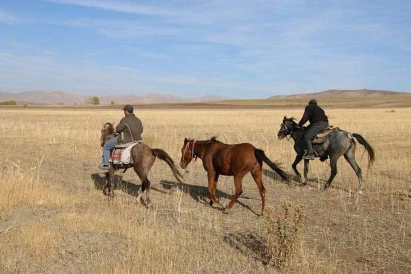 İran ile duvar örülüyor, köylü kaderine terk ediliyor