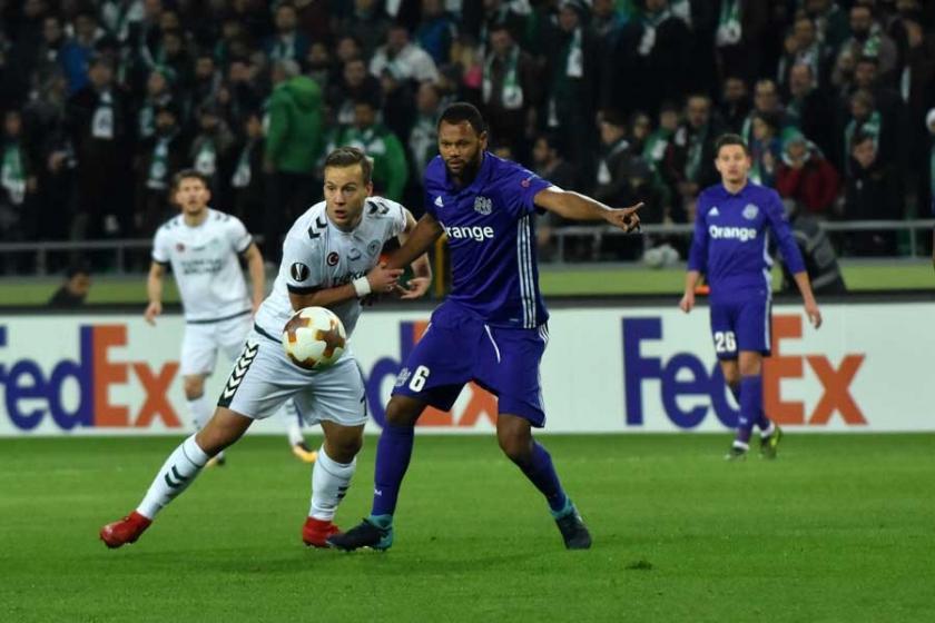 Atiker Konyaspor Marsilya ile 1-1 berabere kaldı 