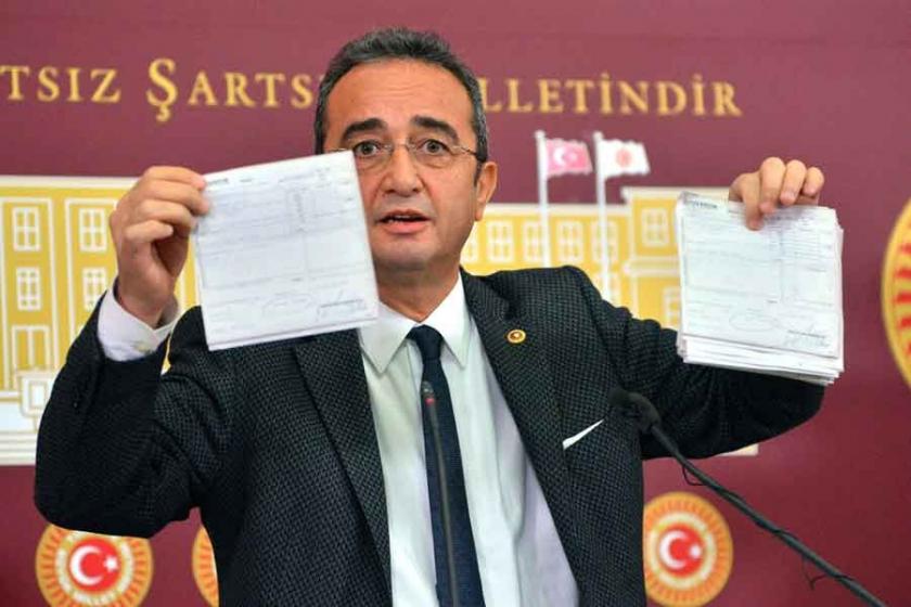 CHP'li Tezcan para transferine ilişkin dekontları gösterdi