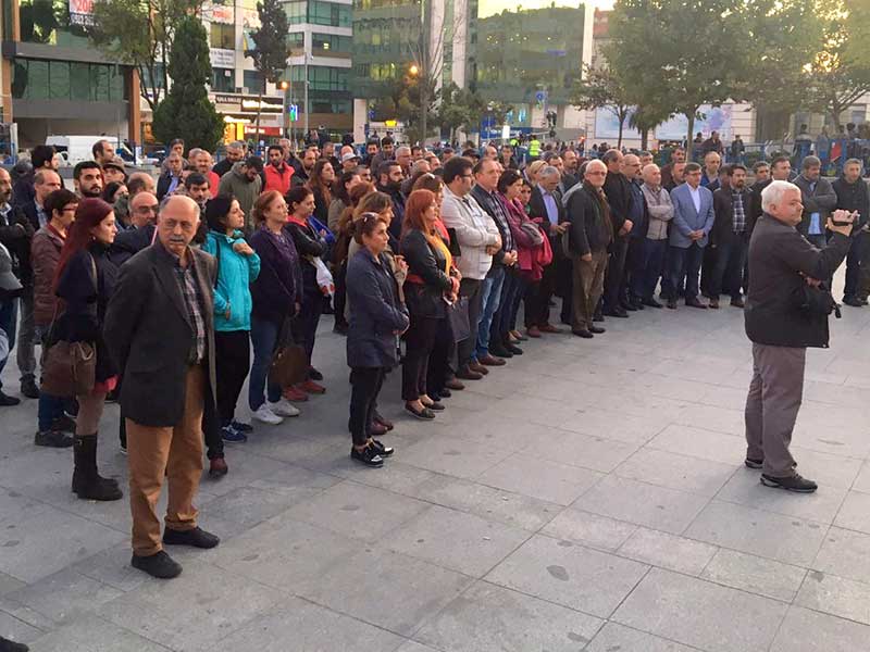 10 Ekim Ankara Katliamı'nda yitirilenler Gebze'de anıldı (Foto: EVRENSEL)