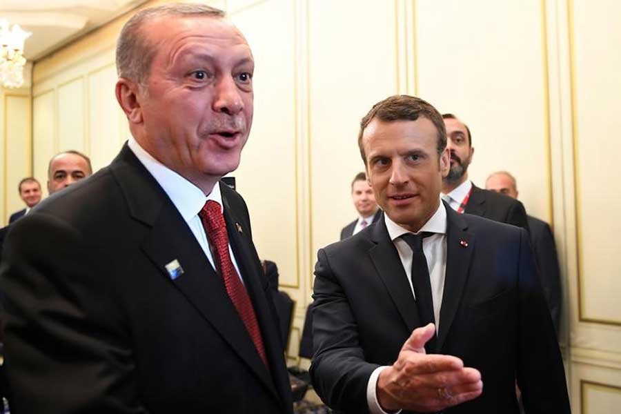 Cumhurbaşkanı Erdoğan Macron ile telefonda görüştü