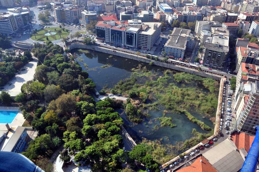 Basmane Çukuru'nu kapsayan plan yeniden belediye meclisinde