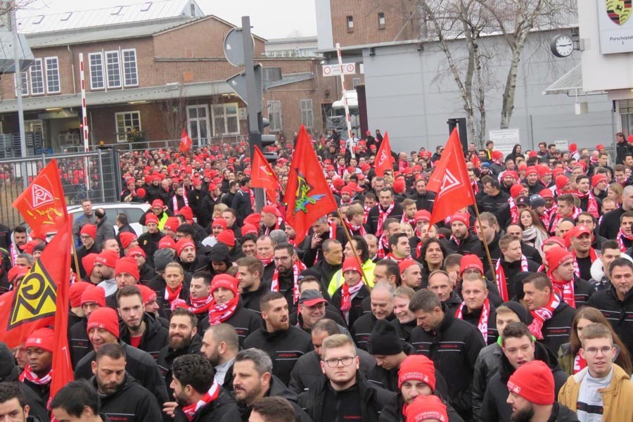 Almanya’da temel talep çalışma saatlerinin düzenlenmesi