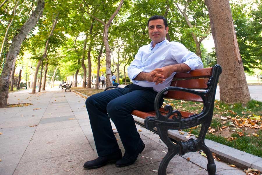 Demirtaş: Tek adamın alternatifi başka bir tek adam olamaz