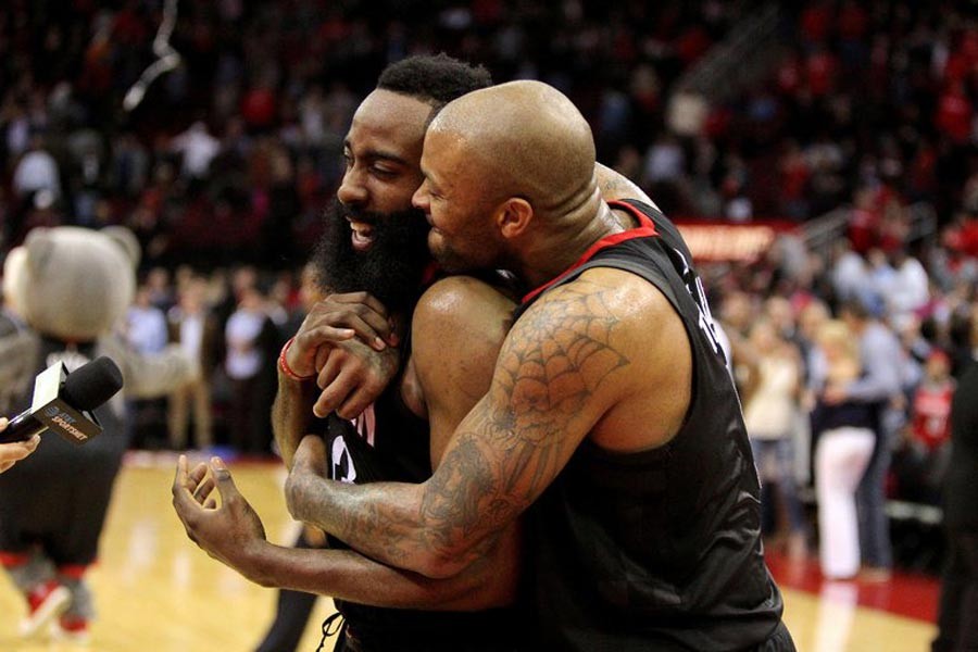 NBA'de James Harden'dan bir ilk: 60 sayılık triple-double