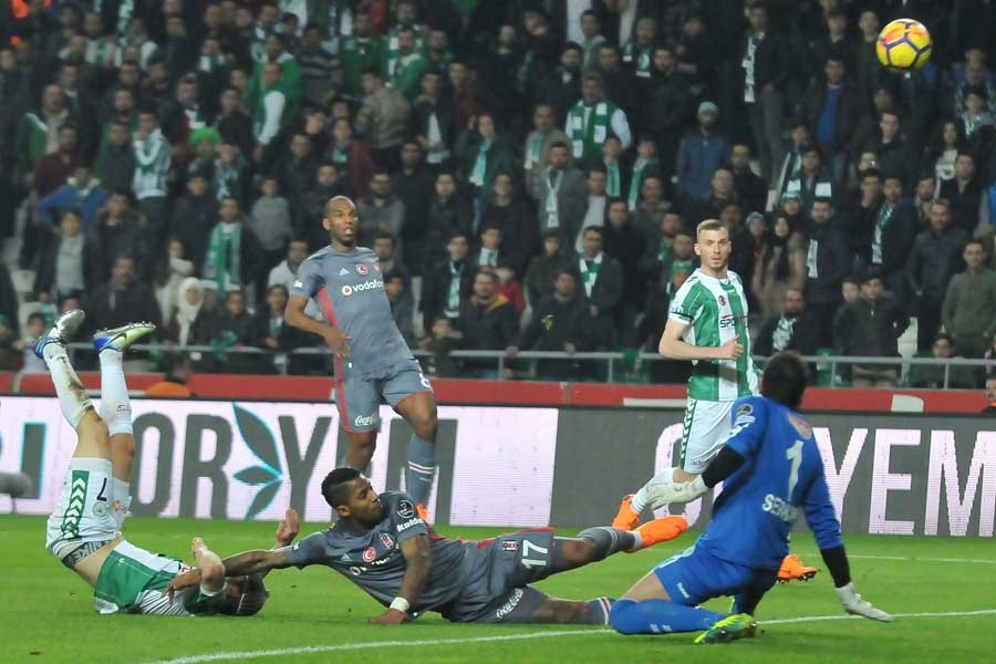 Beşiktaş Atiker Konyaspor ile 1-1 berabere kaldı