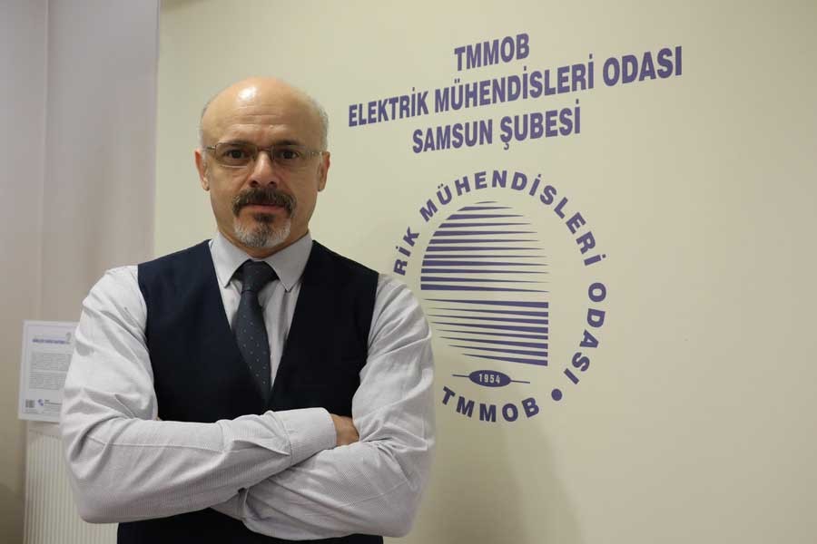 Mehmet Özdağ