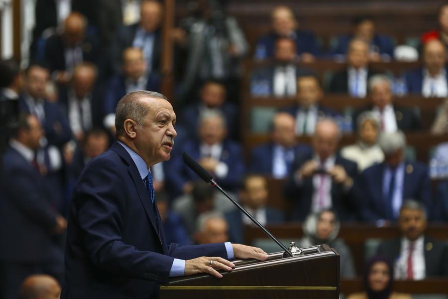 Erdoğan bir kez daha OHAL'i grev yasaklarıyla savundu