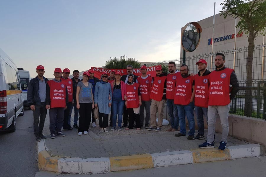 Manisa'daki Termokar fabrikasında işçi kıyımı