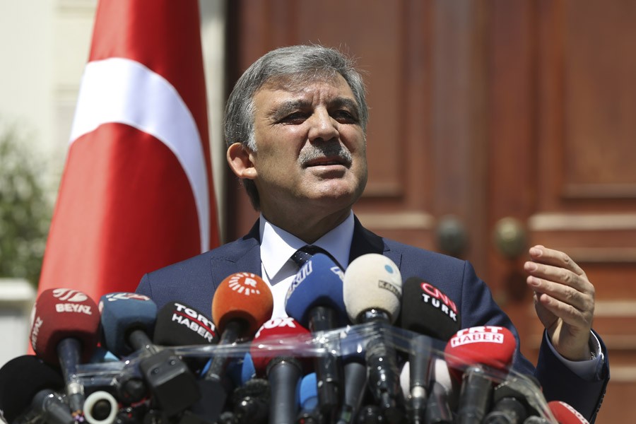 Abdullah Gül: Geniş mutabakat sağlanamadı, adaylığım söz konusu değil