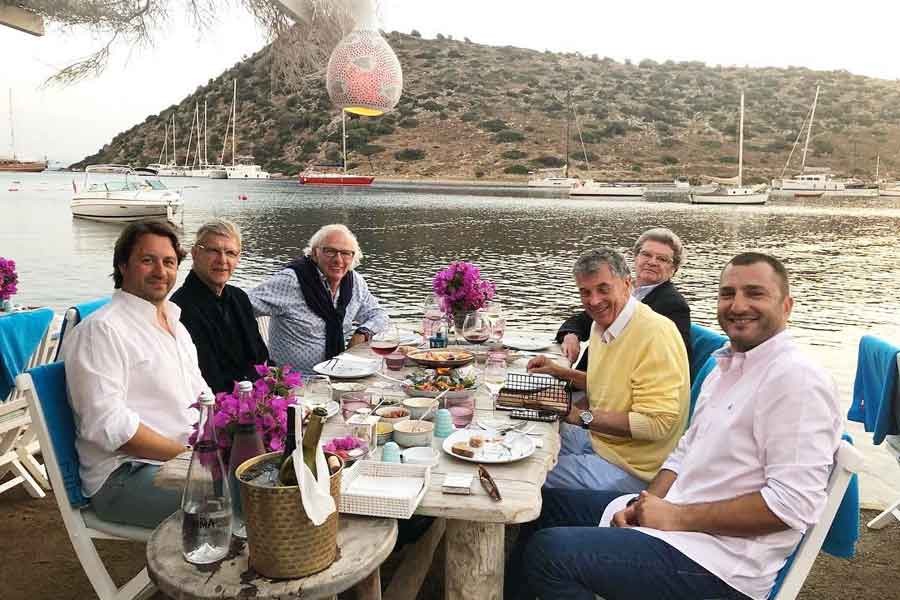 Arsene Wenger Bodrum'da: 'Ali Koç'la görüşecek' iddiası