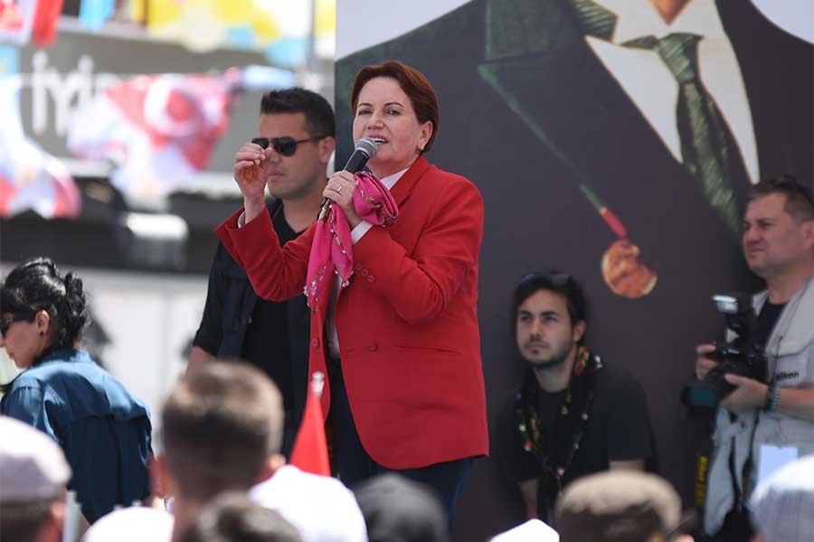 Akşener’den Erdoğan’a: Milletin adamı olsan, 1153 odalı sarayın olmaz