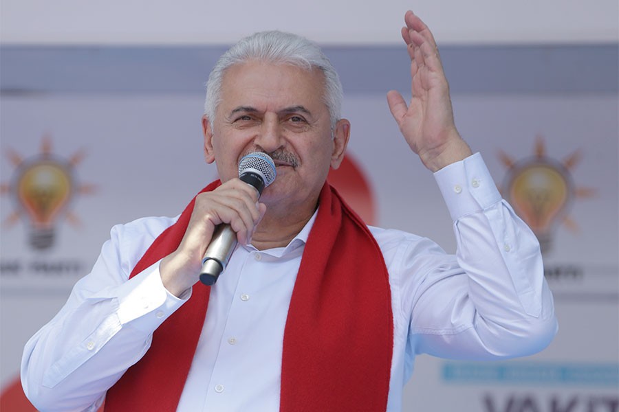 Yıldırım'dan muhalefete: Onları eğlendirebiliyorsak bu iyi bir şey