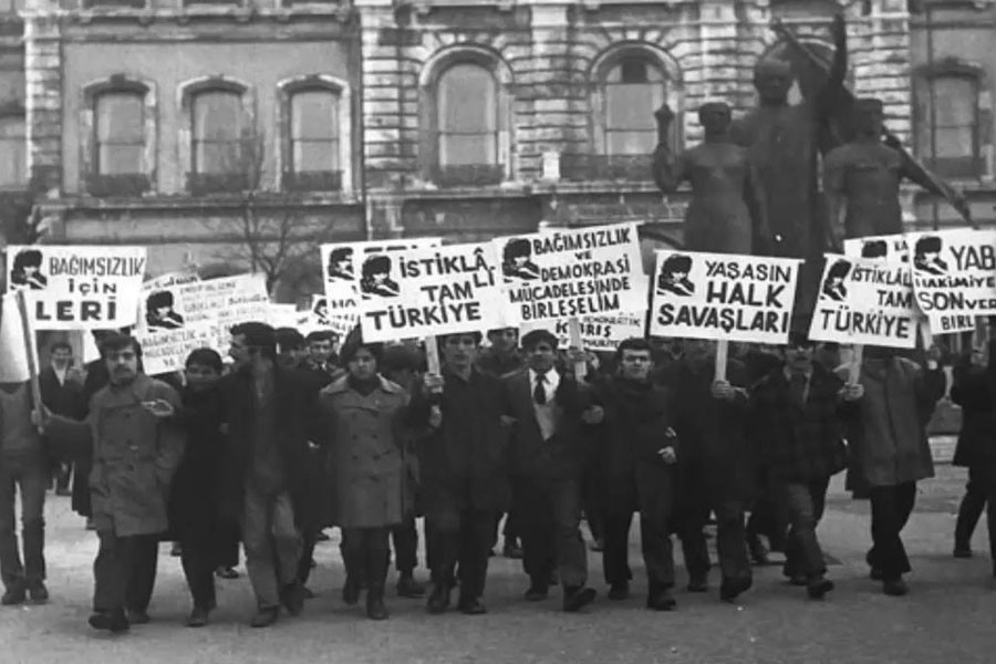 Türkiye Gençlik Hareketi Tarihinden Portreler 1923-1960