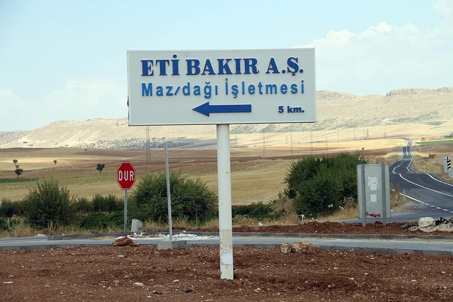 Eti Bakır, Mazıdağı'daki köylüleri göçe zorluyor