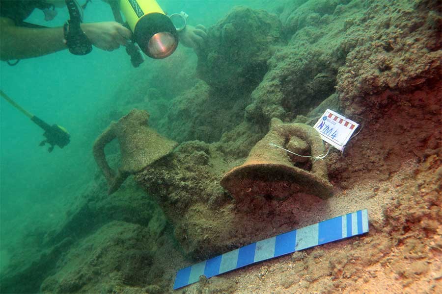 2 bin yıl önce Antalya'ya yağ ve şarap getirirken batan gemi bulundu