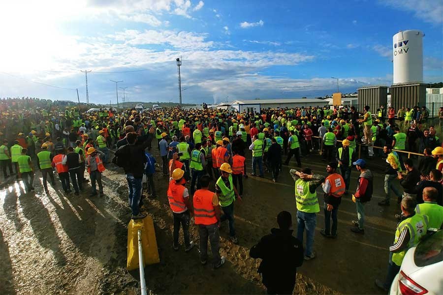 Havalimanı işçisi: Kimse bizi kışkırtmadı, herkes öyle dolu ki...