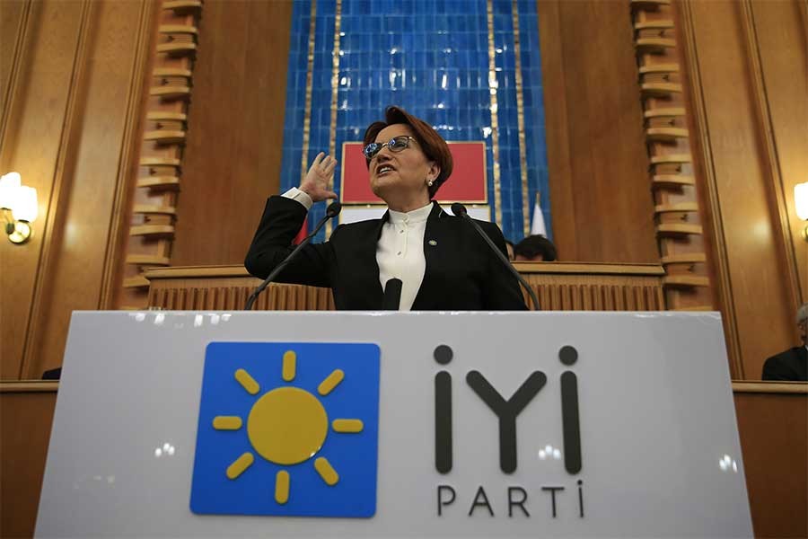 Meral Akşener: Milletten alıp tek adama veriyorlar