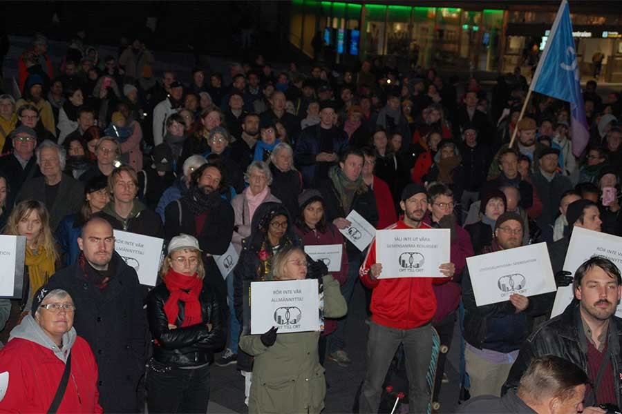 Stockholm’de konutların özelleştirme girişimi protesto edildi