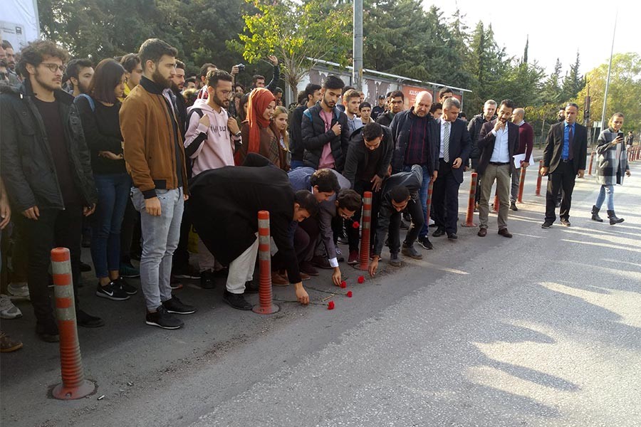 Aslıhan Kocapınar kaza yerinde anıldı