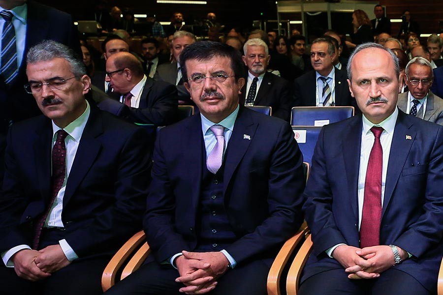 Nihat Zeybekci kimdir?