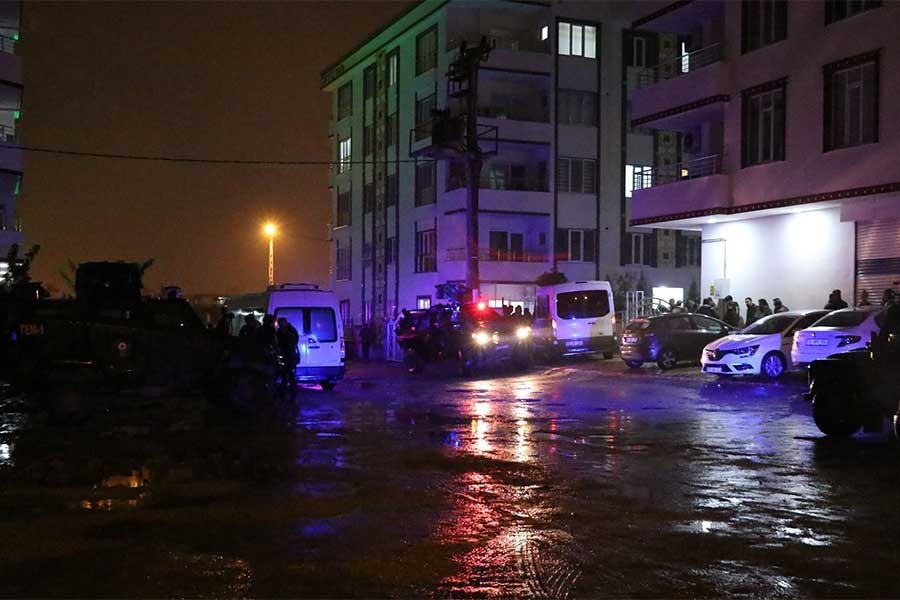 Batman'da çatışma: 1 polis, 1 PKK'li yaşamını yitirdi