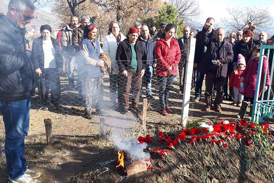 Ali Tütmez mezarı başında anıldı