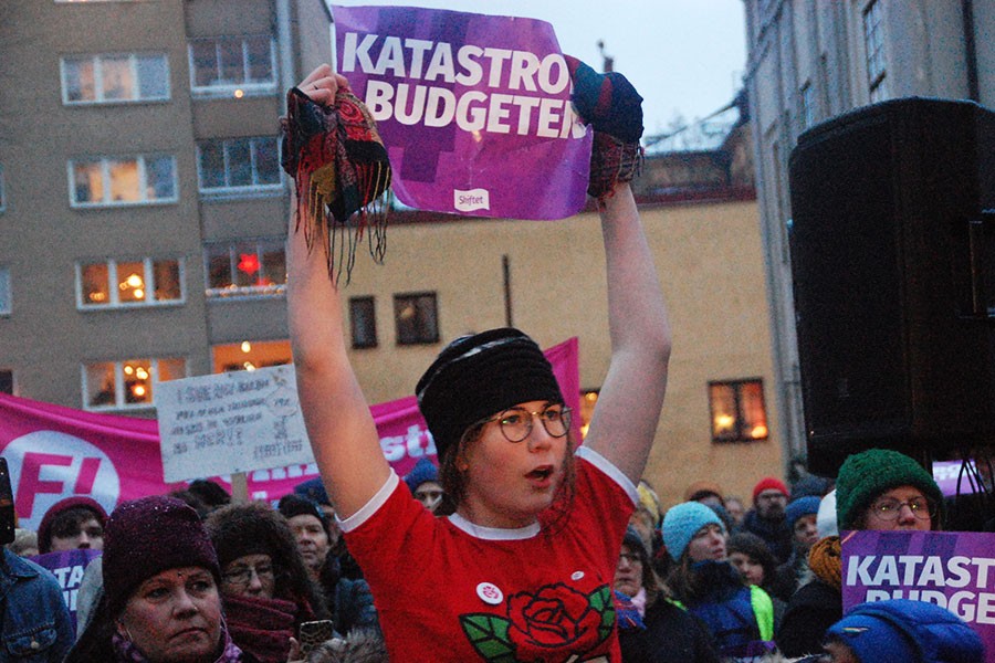 İsveç’te emekçi karşıtı bütçe protesto edildi