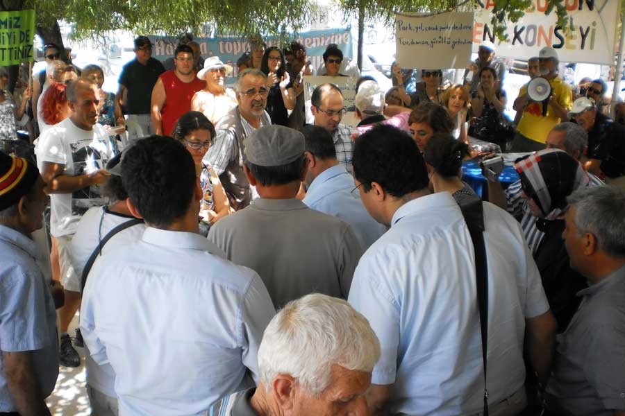 Karaburun Kent Konseyi: Balık çiftliklerinin taşınması iptal edilsin