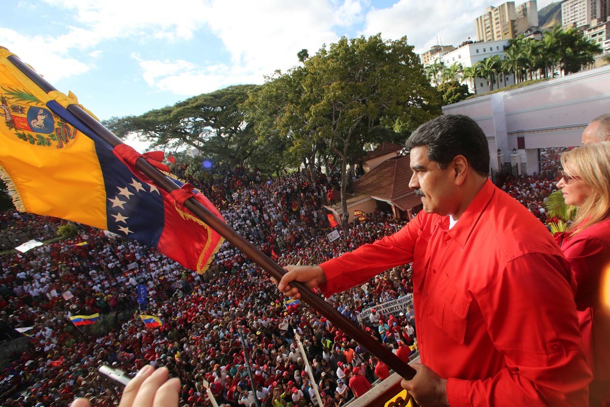 Venezuela Devlet Başkanı Maduro: ABD petrol almak isterlerse satarız