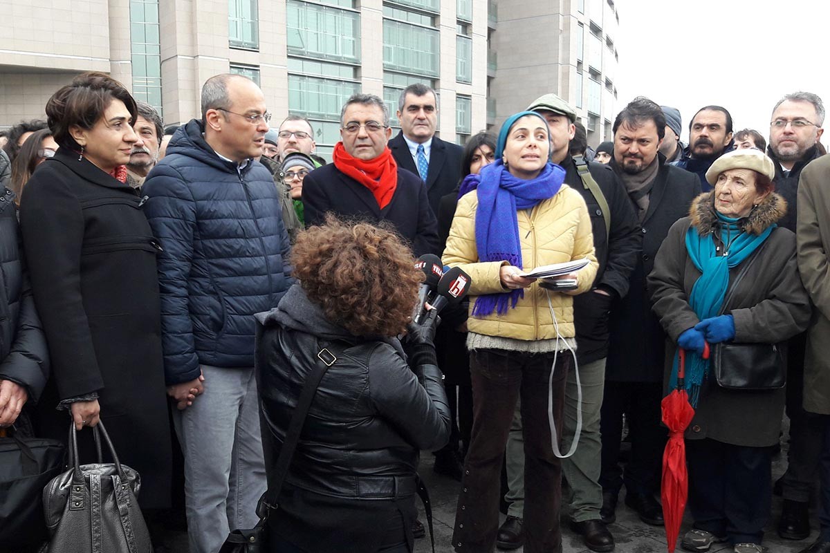 Bülent Şık: Suçu işleyenler değil ortaya çıkaran yargılanıyor