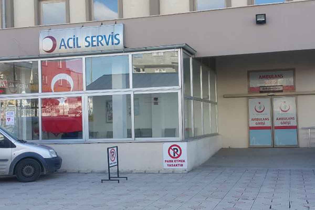 Adıyaman'da öğrenci servisleri çarpıştı: 8 öğrenci yaralı