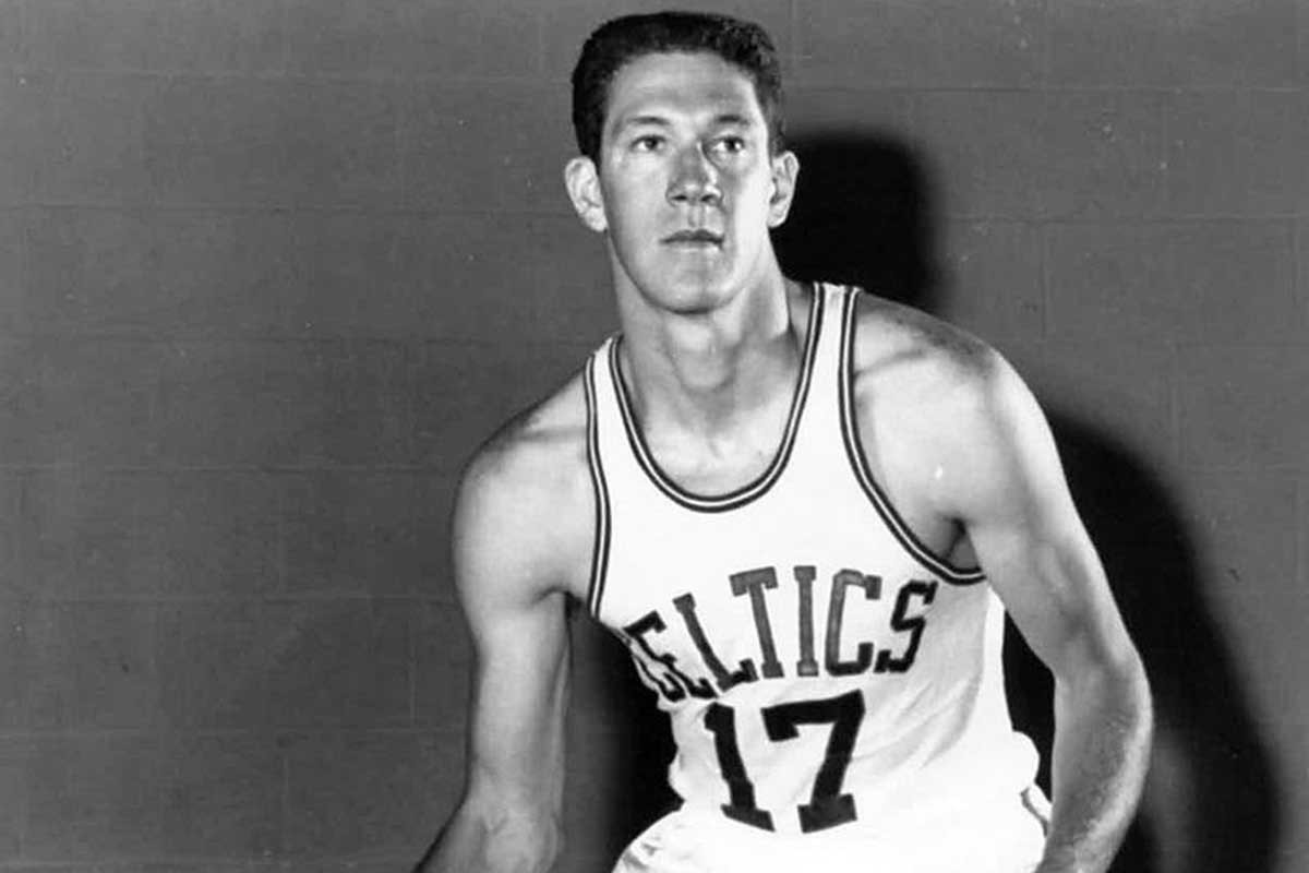 Boston Celtics efsanelerinden John Havlicek yaşamını yitirdi