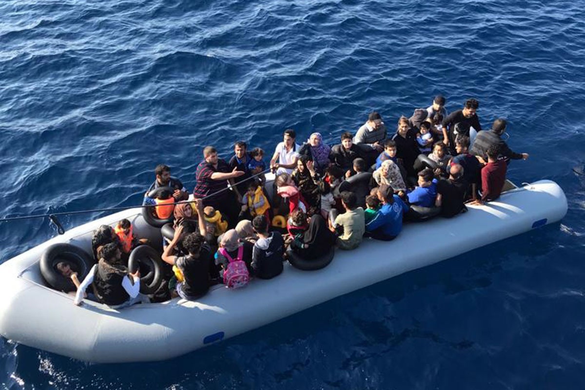 İzmir Barosu: Mültecilere yönelik nefret söylemlerini kınıyoruz